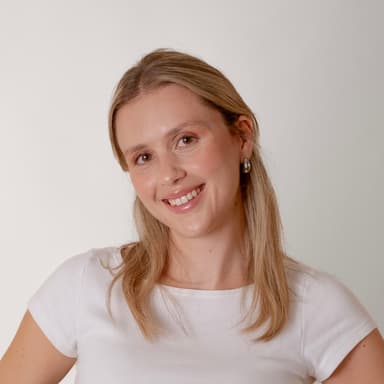Anna – Founders Associate bei SDRs of Germany